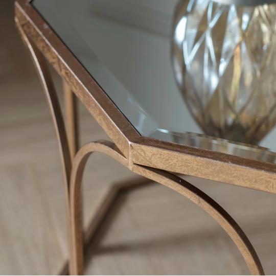 arany fem uveg teteju kerek art deco polgari luxus dohanyzoasztal kisasztal nappali kanape melle lampatarto konzol design 34.jpg